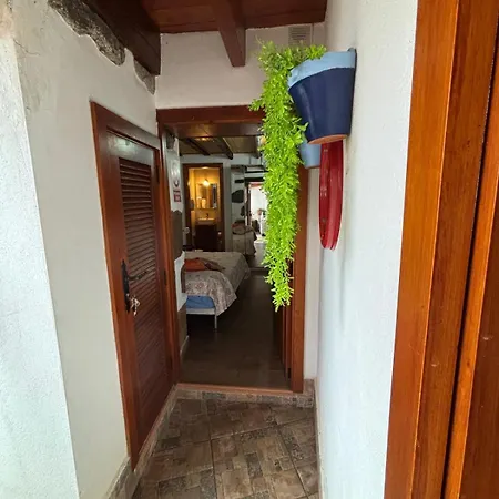 La Trinidad Country house *